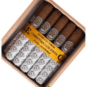 CLE Corojo Toro (6x54 / Box 25) CLE Corojo Toro (6x54 / Box 25)