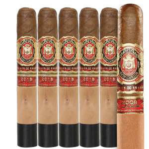 Arturo Fuente Don Carlos Edicion de Aniversario Robusto (5.2x50 / 5 Pack) Arturo Fuente Don Carlos Edicion de Aniversario Robusto (5.2x50 / 5 Pack)