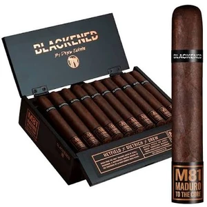 Blackened by Drew Estate M81 Maduro Corona Doble (7x50 / Box 20)