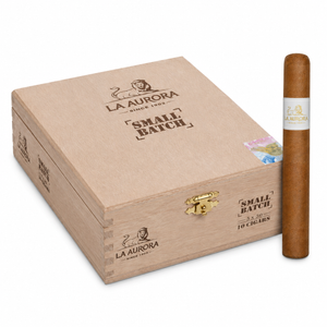 La Aurora Small Batch Lot No. 012 Toro (5.5x54 / Box 10)