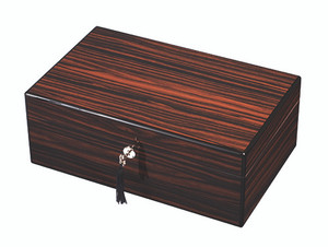 Diamond Crown Alexander 90 Humidor Diamond Crown Alexander 90 Humidor