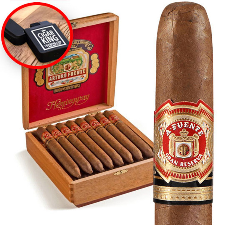 Arturo Fuente Hemingway Classic (7x48 / Box 25) + Free Lighter!