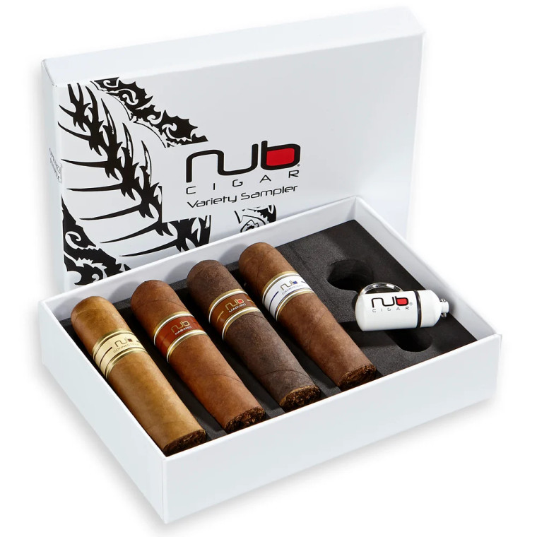 Nub By Oliva Variety Sampler With Cutter (4 Cigars)