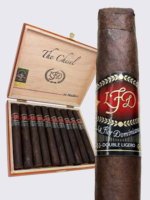 La Flor Dominicana Double Ligero Chisel Maduro (6x54 / Box 10)