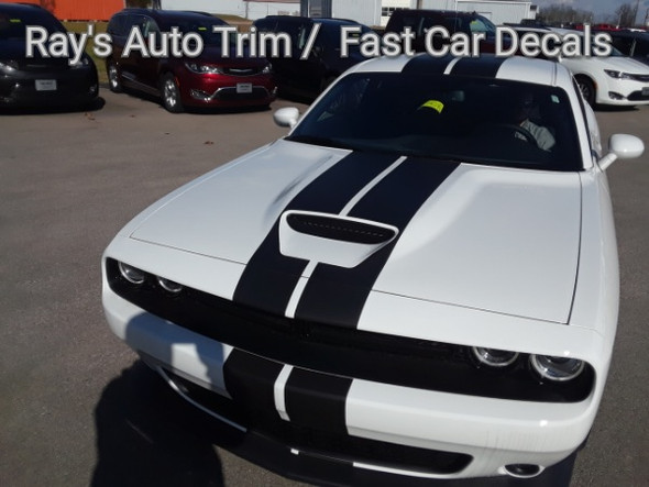 front angle of Dodge Challenger Scat Pack Stripes 15 CHALLENGE RALLY 2015-2026