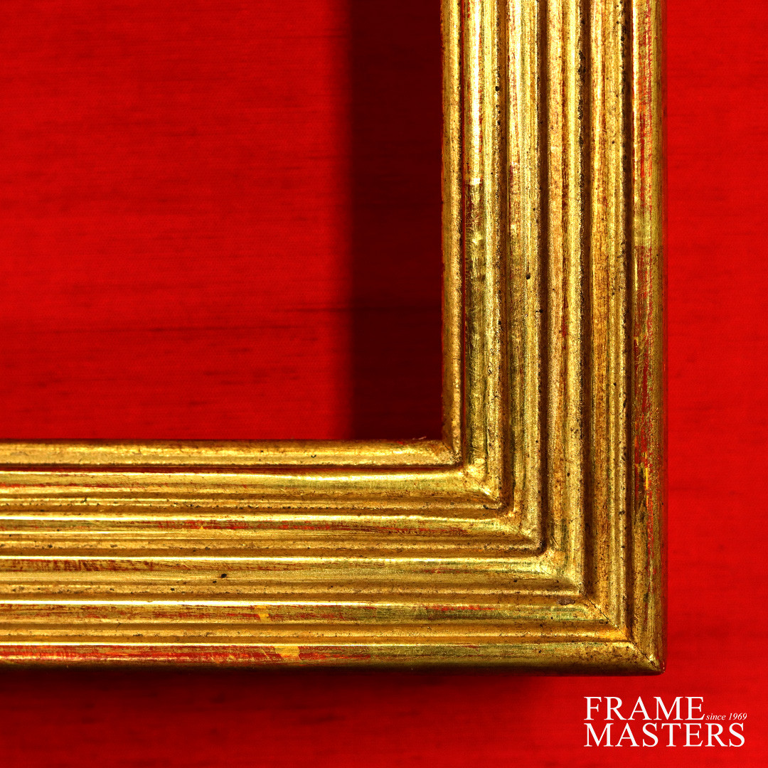 Closed Corner Hand Carved Fine Art Picture Frame Water Gilded in