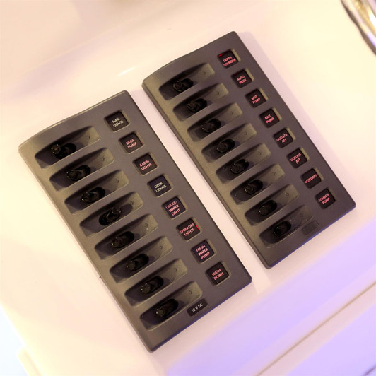 Blue Sea Systems 4308 8-Position WeatherDeck Fuse Panel