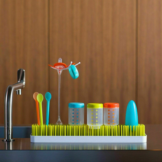 TOMY Boon PATCH Countertop Drying Rack For Baby Bottles And Accessories | Stylish Nursery Accessories Ideal Baby Shower Gift | Baby Essentials for New Parents| BPA Green