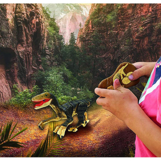 Lexibook DINO01 RC Raptor Dinosaur Remote Control Articulated Movements Roaring Light, Green