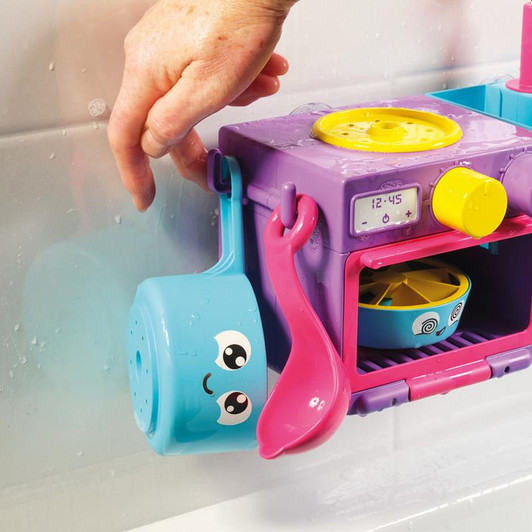 Toomies E73264 Bubble & Bake Bathtime Kitchen Themed Bubble Making Toy