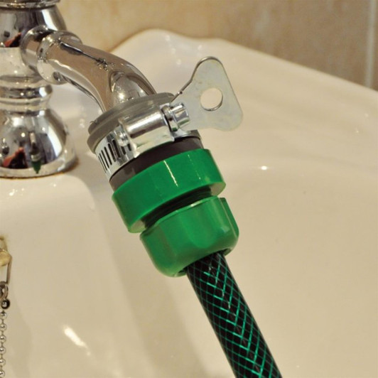 Kingfisher Half Inch Round & Oval Indoor & Garden Hose Tap Connector Green 602CP