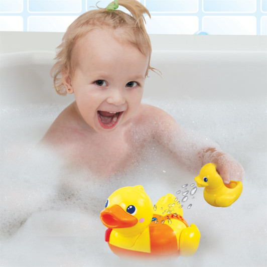 VTech Float and Splash Duck Bath Toy with Lights & Music For 12-36 Months Babies