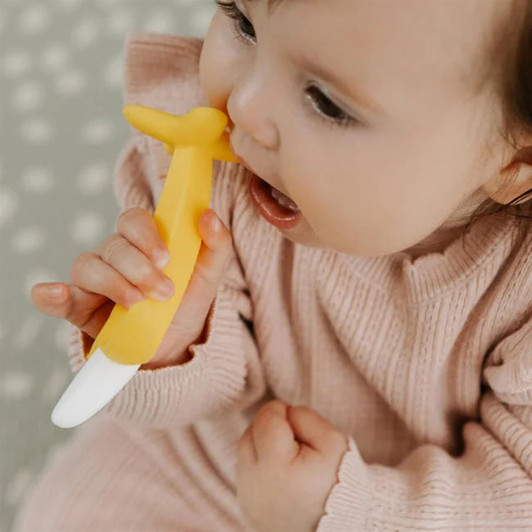 Nuby Banana Soft Silicone Soothing Teether Suitable From 3 Months+ Kids