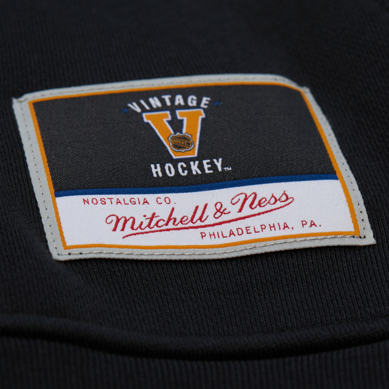 Detroit Red Wings Mitchell & Ness Yzerman #19 Maxxed Out Hooded