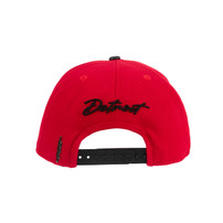 Detroit Red Wings Pro Standard Pinched Front Snapback