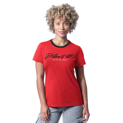 Detroit Red Wings G-III Ladies Red Main Play Short Sleeve T-Shirt