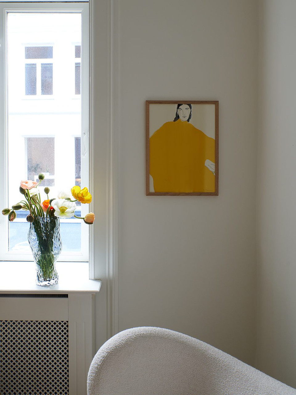 Rosie McGuinness ポスター Yellow Dress 40×50 Rosie McGuinness, Yellow Dress Art Print - The Poster Club