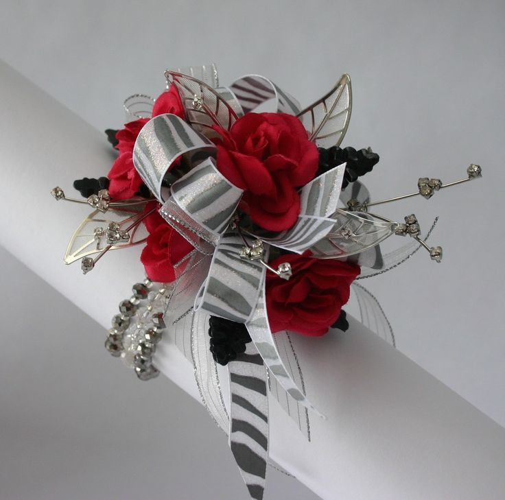 Gold and Crystal Filigree Leaves