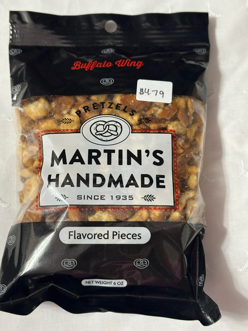 Martin's Handmade Pretzel Pieces Buffalo Wing  6oz Manufacturer's Bag