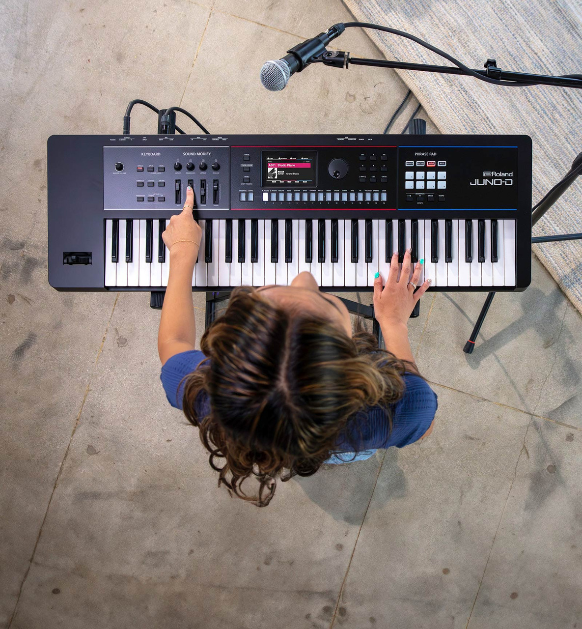Roland JUNO-D6 Synthesizer with 61 keys