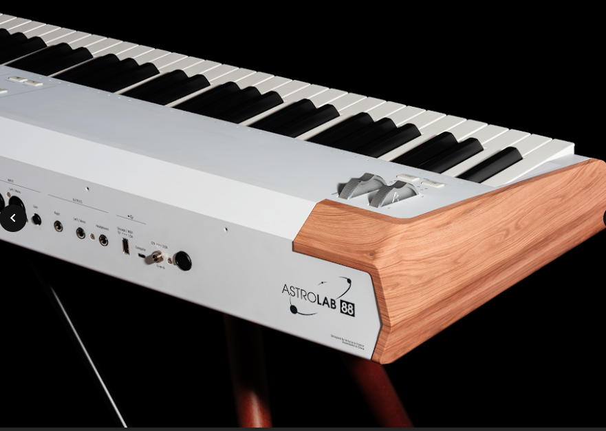 Arturia - AstroLab 88 - Avant-garde Stage Keyboard