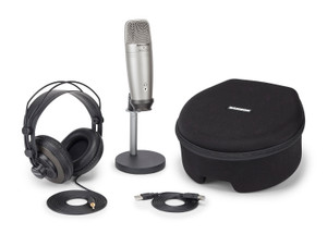 ZOOM ZUM-2PMP Podcast Mic Pack with broadcast-style USB microphone