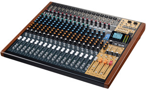 Tascam Model 24 - Multi-Track Live Recording Console Tascam Model 24 - Multi-Track Live Recording Console