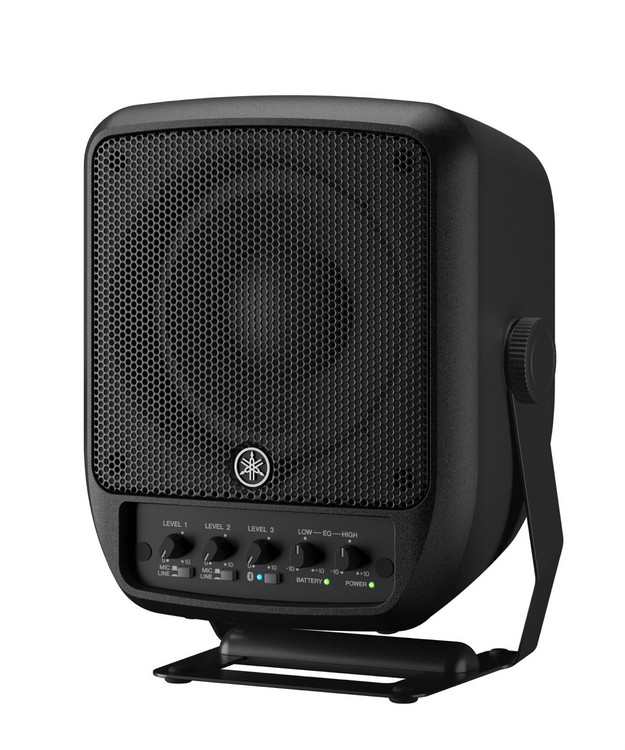 Yamaha StagePas 100BTR - Battery-Powered Portable PA System
