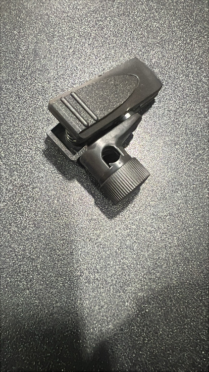 AMT P800BM Clamp