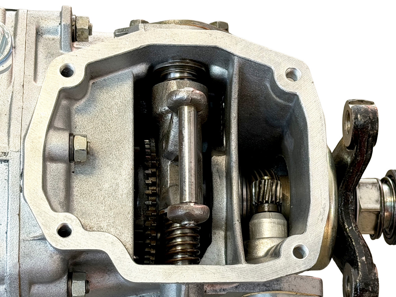 Remanufactured 5 speed transmissionFIAT 124 Spider, Sport Coupe, Spider 2000 and Pininfarina - 1966-1985 - Auto Ricambi, TR0-124
