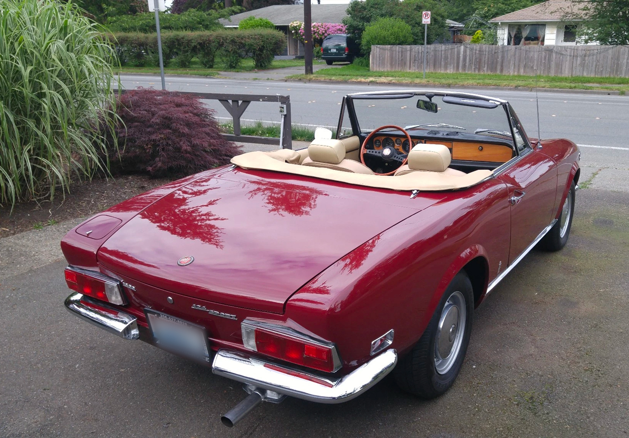 1971 FIAT 124 Spider 