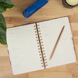 A Dopo 2027 Weekly Diary - Icons