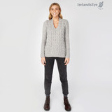 IrelandsEye Ladies Horseshoe Cable V Neck Jumper Grey_10001