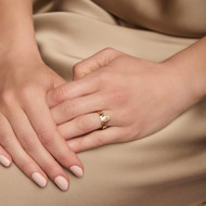 Claddagh Ring Gift Guide: Choosing the Right Style for Her