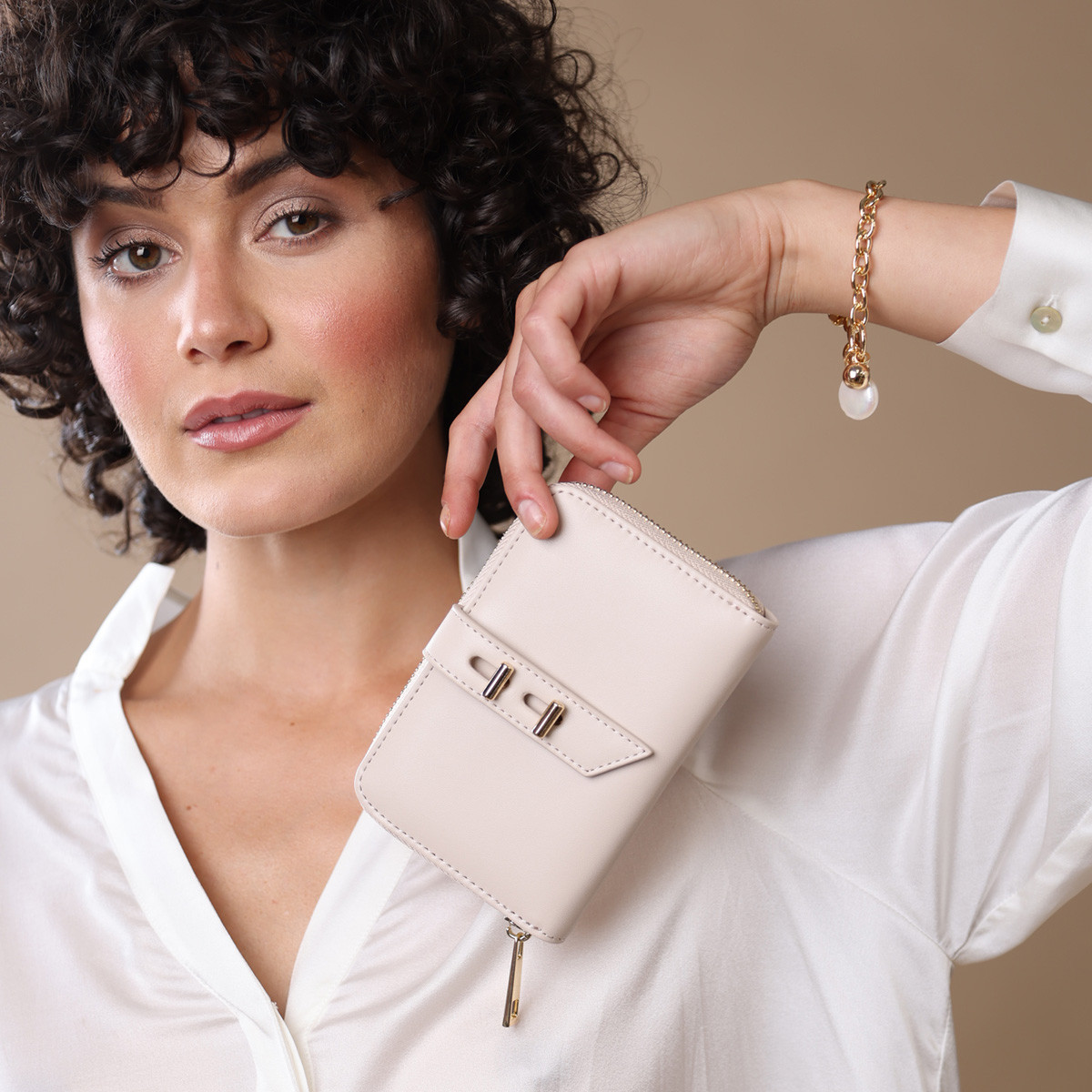 Ayla Medium Zip Around Purse Stone Kilkenny Design