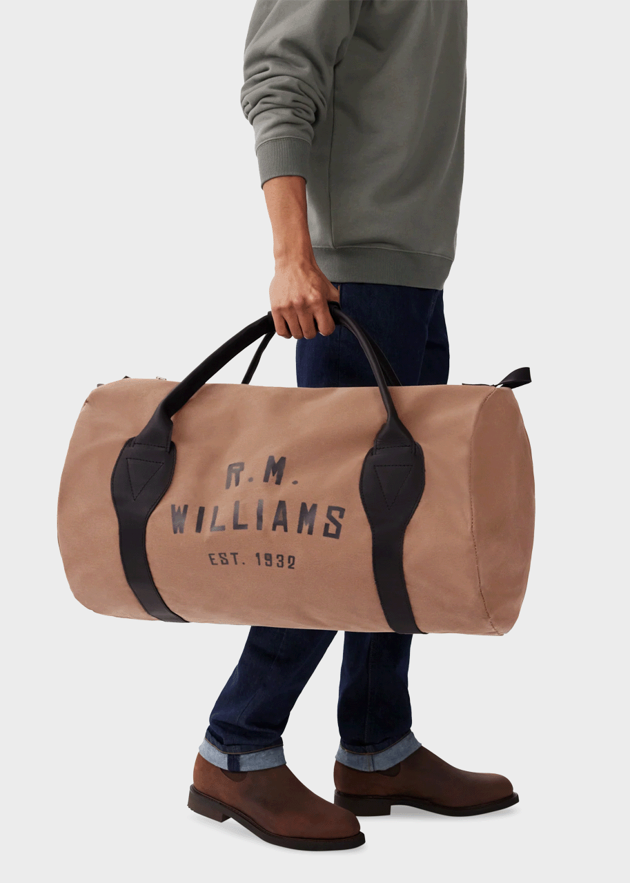 R M WILLIAMS- SORRENTO UTE BAG Sergios