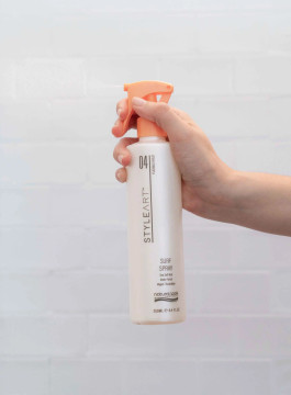 Natural Look StyleArt Surf Spray 250ml Natural Look StyleArt Surf Spray 250ml
