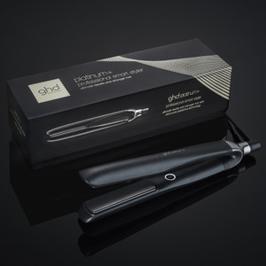 ghd Platinum+ Black Styler
