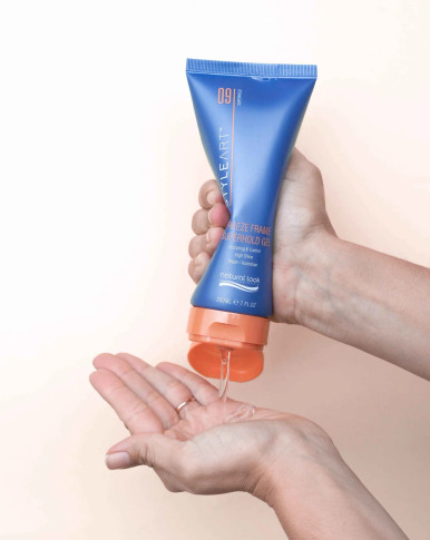 Natural Look StyleArt ATV Freeze Frame Styling Gel 200ml