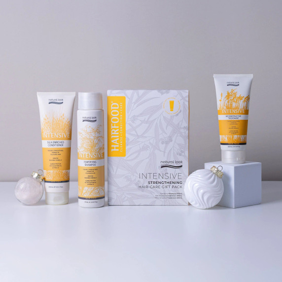 Natural Look Intensive Strengthening Hair-Care Gift Pack