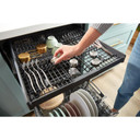 Whirlpool® 36-inch Gas Cooktop with 2-in-1 Hinged Grate to Griddle WCGK7536PS