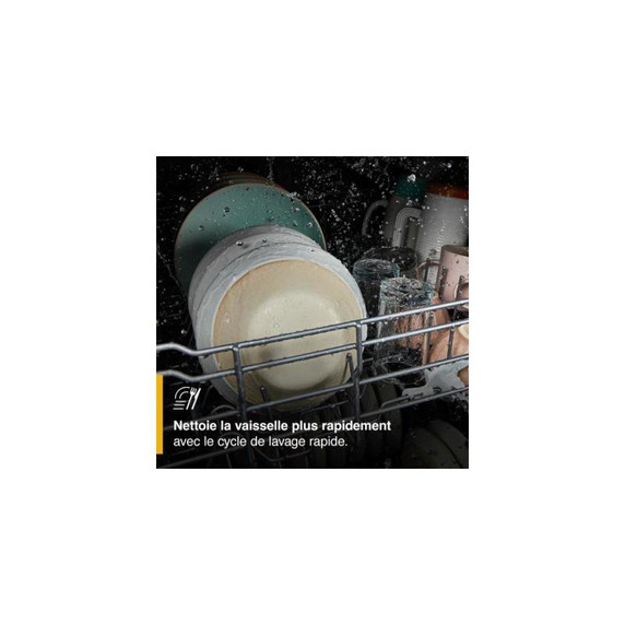 Whirlpool® Quiet Dishwasher with Boost Cycle and Pocket Handle WDP540HAMZ