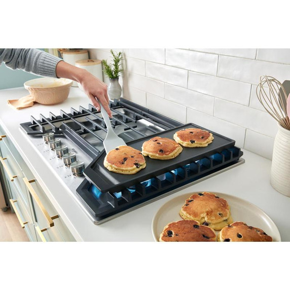 Whirlpool® 36-inch Gas Cooktop with 2-in-1 Hinged Grate to Griddle WCGK7536PS
