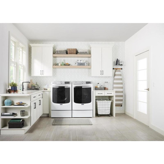 Maytag® Smart Front Load Washer with Extra Power and 24-Hr Fresh Hold® option - 5.8 cu. ft. MHW8630HW