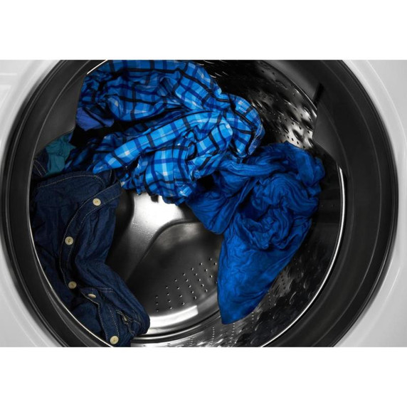 Maytag® Smart Front Load Washer with Extra Power and 24-Hr Fresh Hold® option - 5.8 cu. ft. MHW8630HW
