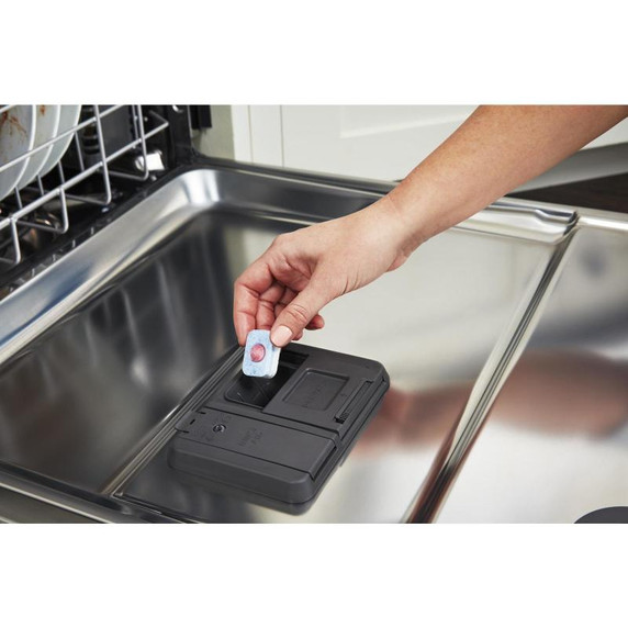 Maytag® Top control dishwasher with Dual Power Filtration MDB7959SKZ