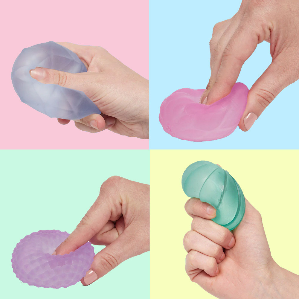 Speks Gump Surface Fidget Ball | Menkind