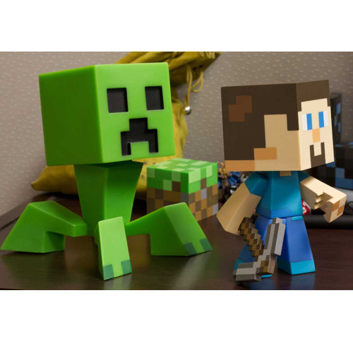 Minecraft Creeper Vinyl Figure