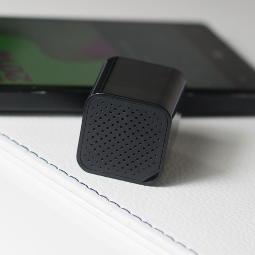 Mini Bluetooth Smartphone Speaker