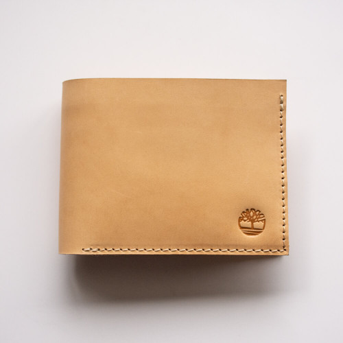 Timberland White River Vachetta Bifold Wallet